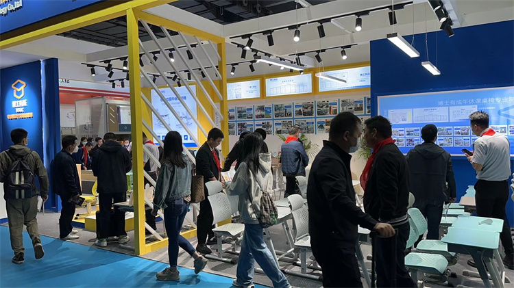 羞羞视频SSS受邀出席展会，产品惊艳全场