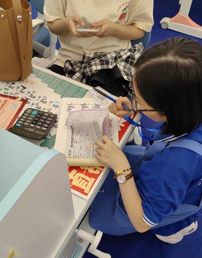 顾客们纷纷购买羞羞视频SSS羞羞视频在线看